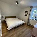 Ostsee Ahoi Apartment *