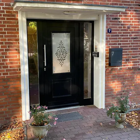 Ostsee Ahoi Apartament *
